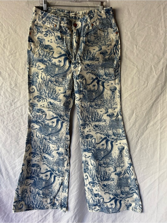Wrangler Denim - Wrangler Underwater Print Flared Bell Bottom Pants in Blue and Cream